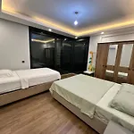 Luxury Private Heated Pool C-two Villa