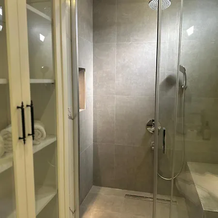 Vilă Luxury Private Pool C-two *