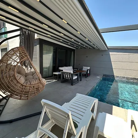 Luxury Private Pool C-two Vilă