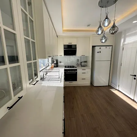 Willa Luxury Private Heated Pool C-two Aksu (Antalya)