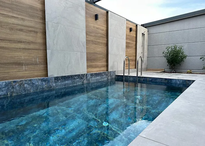 Luxury Private Heated Pool C-two Willa Aksu (Antalya)
